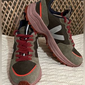 Veja Venturi Shoes